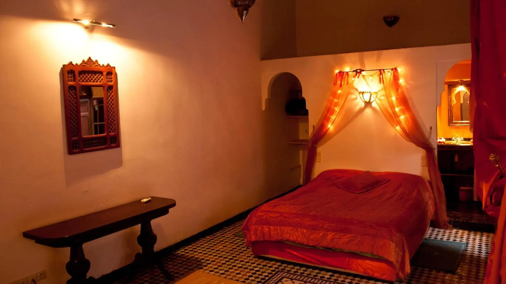 Riad Tayba Fes